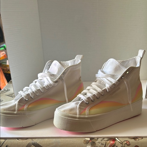 White and Pink High-Top Sneakers with Platform Sole - Picture 7 of 7